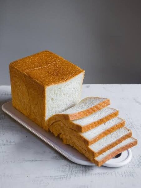 SANDWICH BREAD